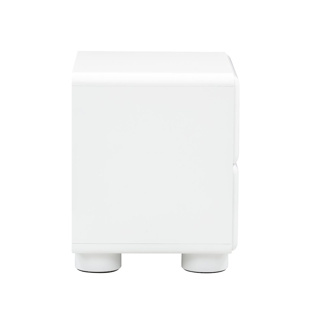 Tammy White Nightstand. Picture 4