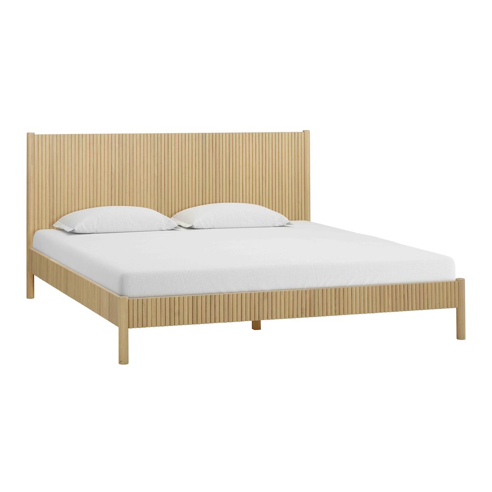 Tyla Natural Wood King Bed. Picture 1