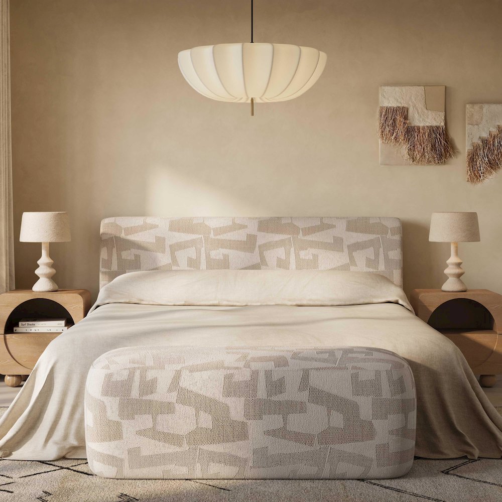 Isla Cream Jacquard Pattern Queen Bed. Picture 2
