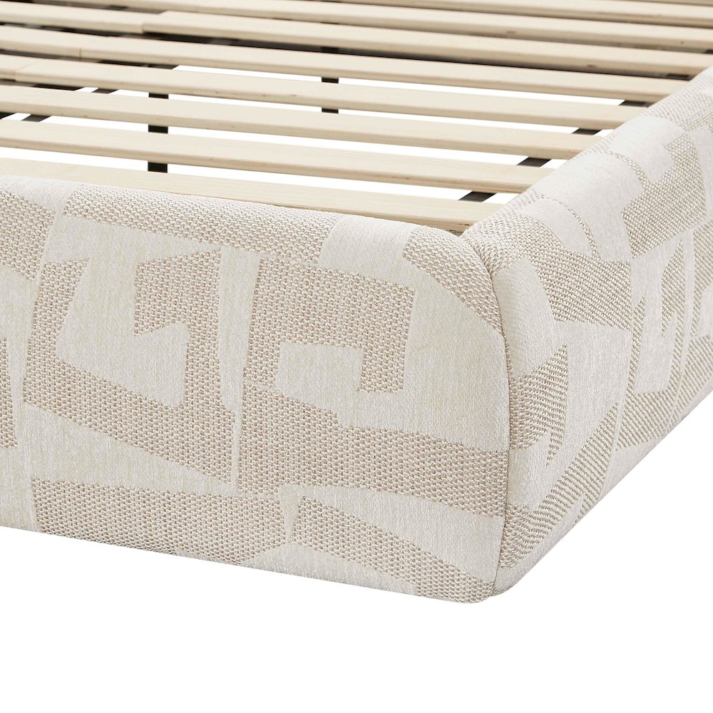Isla Cream Jacquard Pattern Queen Bed. Picture 8