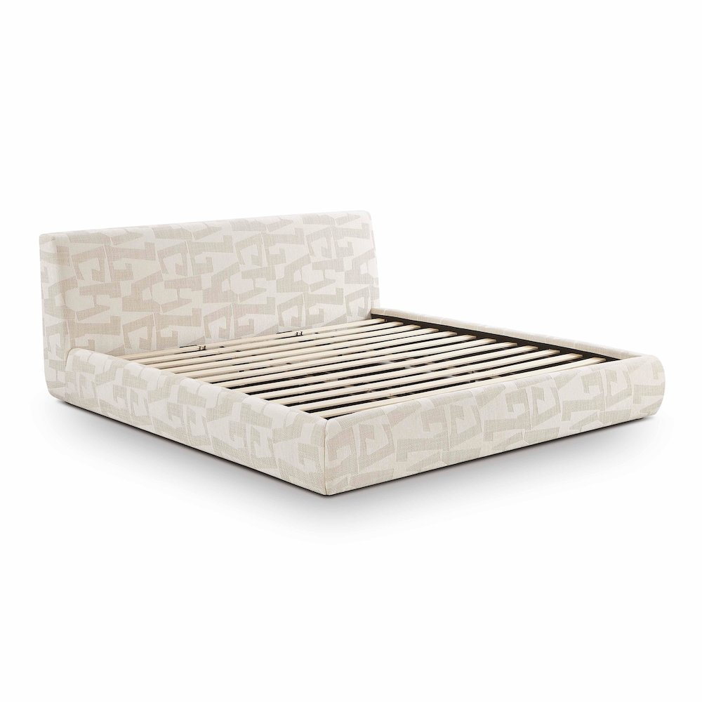 Isla Cream Jacquard Pattern King Bed. Picture 5