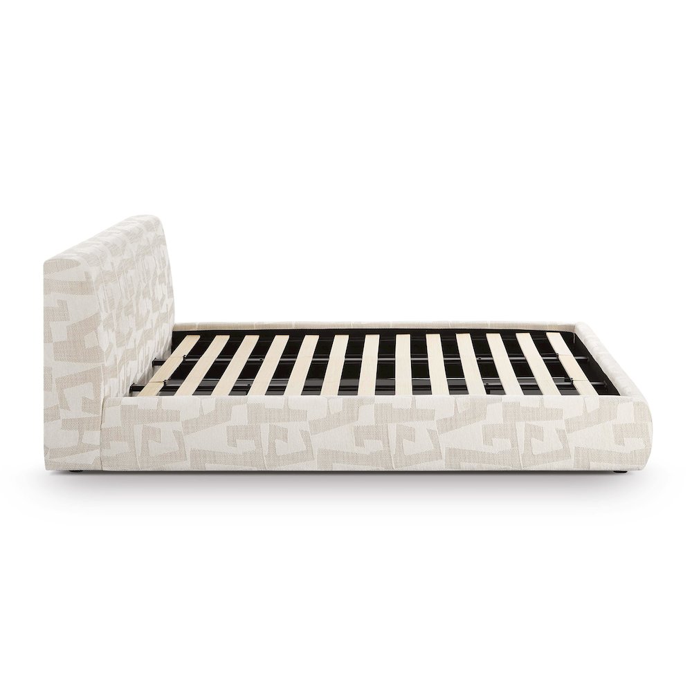 Isla Cream Jacquard Pattern King Bed. Picture 7