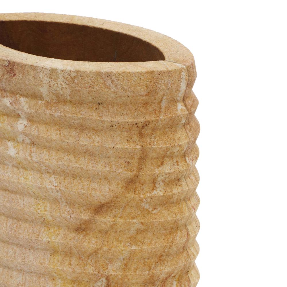 Saava Ribbed Stone Vase in Sandstone. Picture 3