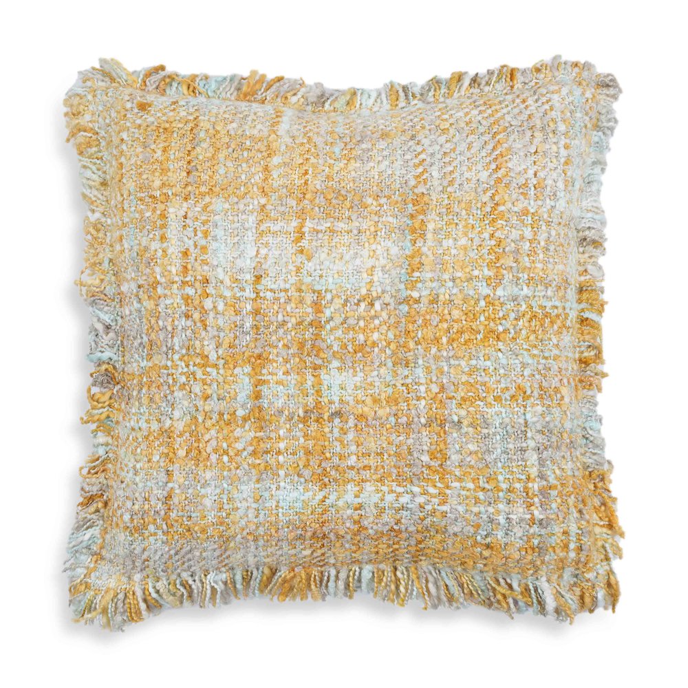 Frazzle Haystack Yellow Cushion. Picture 1
