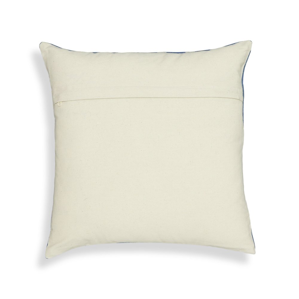 Indigo Dots Cotton 20 inch Square Accent Pillow. Picture 3