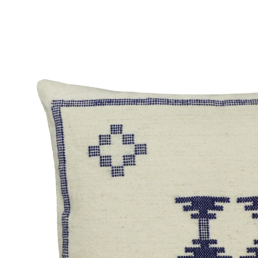Aztec Cream & Indigo Wool 20 inch Square Accent Cushion. Picture 4