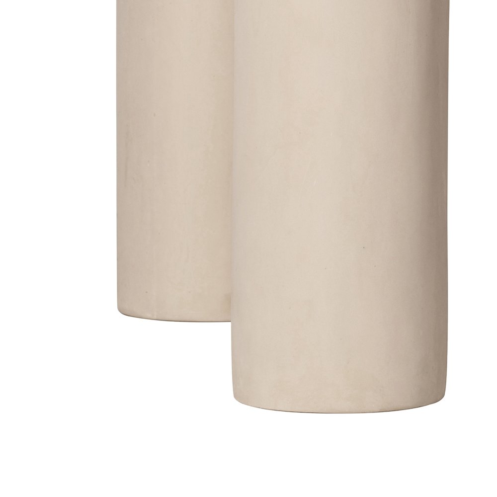 Barbara Cream Textured Indoor / Outdoor 47 inch Round Dining Table. Picture 5