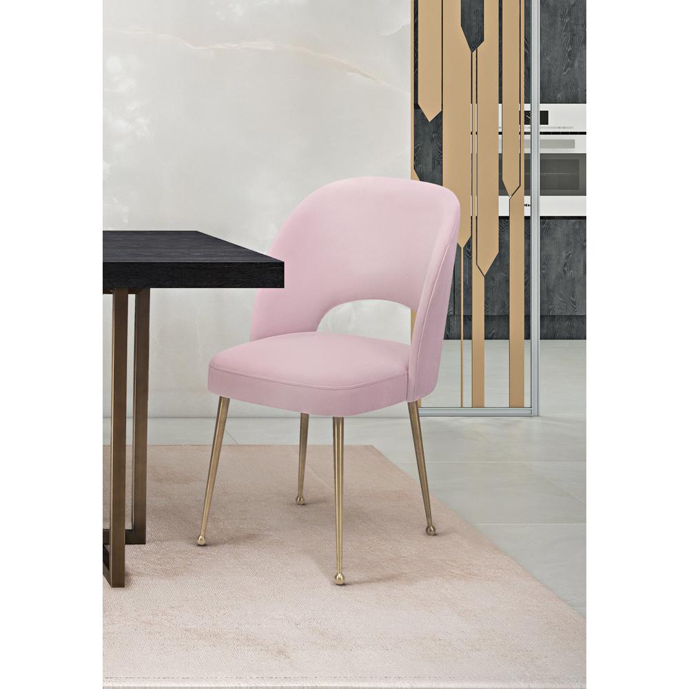 Swell Blush Velvet Chair. Picture 66
