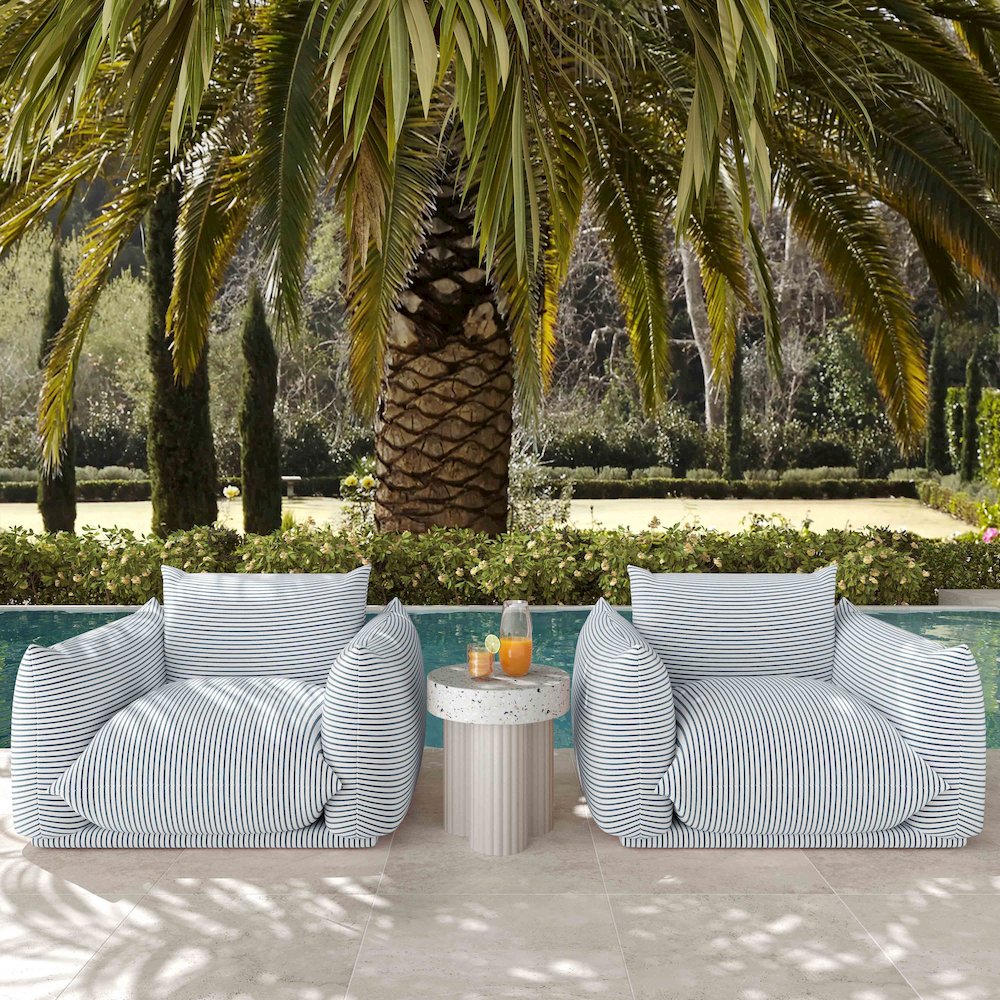Saint Tropez Pearl and Blue Striped Stuffed Outdoor Armchair. Picture 2
