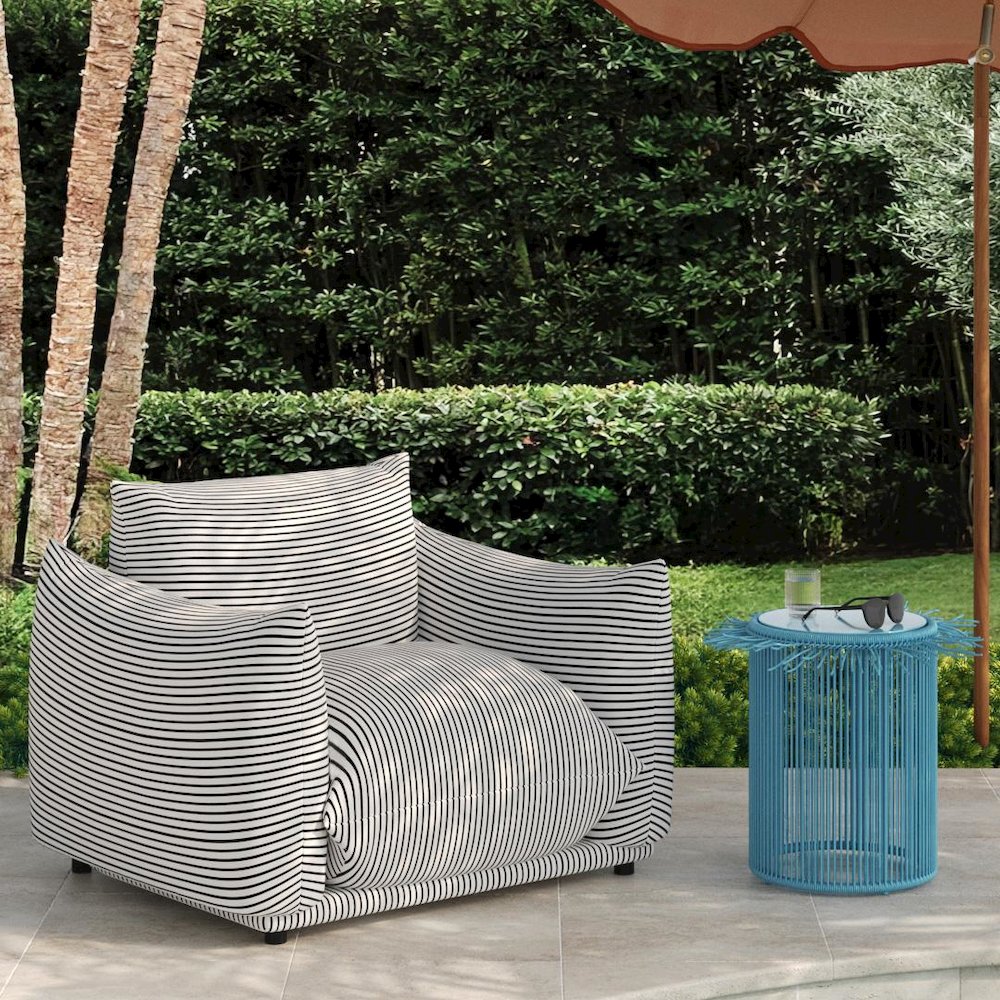 Rafa Blue Outdoor Side Table. Picture 2
