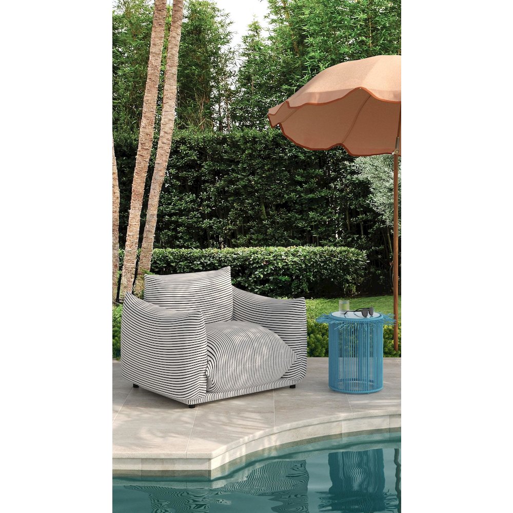 Rafa Blue Outdoor Side Table. Picture 6