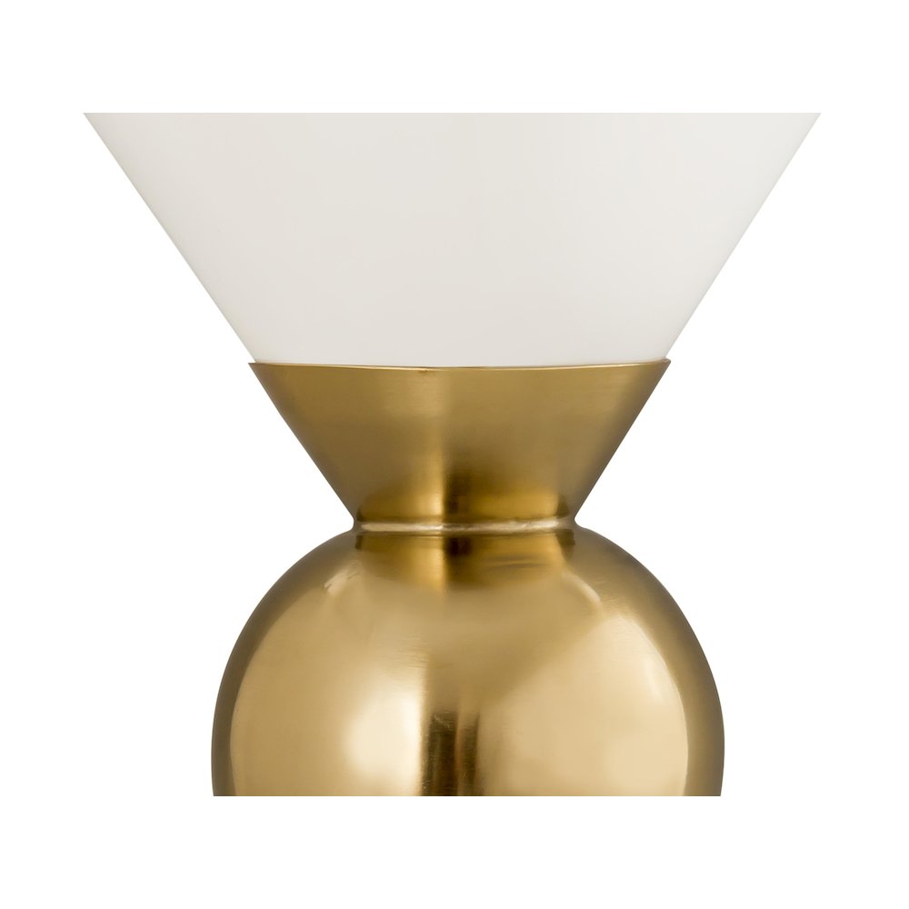 Balhi White Side Table. Picture 5