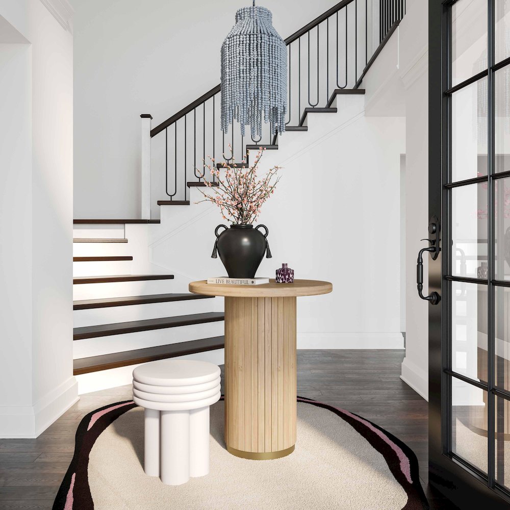 Chelsea Natural Oak Wood Entry Table. Picture 2