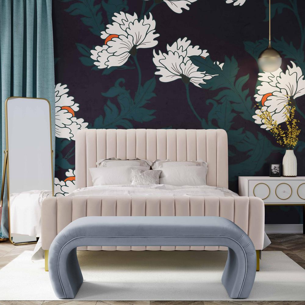 Angela Blush Bed in Queen. Picture 26