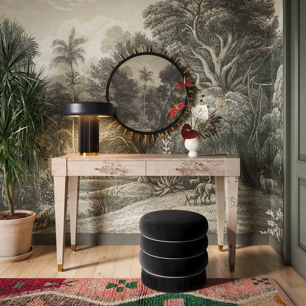 Lakka Black Velvet Ottoman. Picture 4