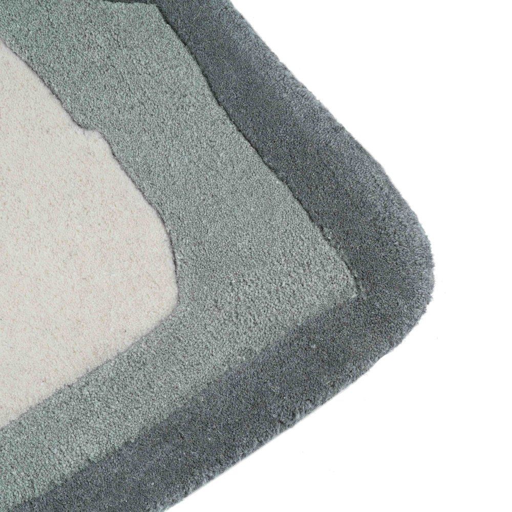 Tarba Grey 5'x7' Rectangular Floor Rug. Picture 4