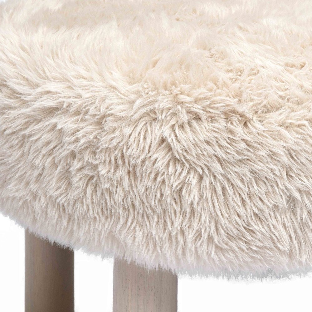 Carmel Natural Vegan Shearling Accent Chair. Picture 5