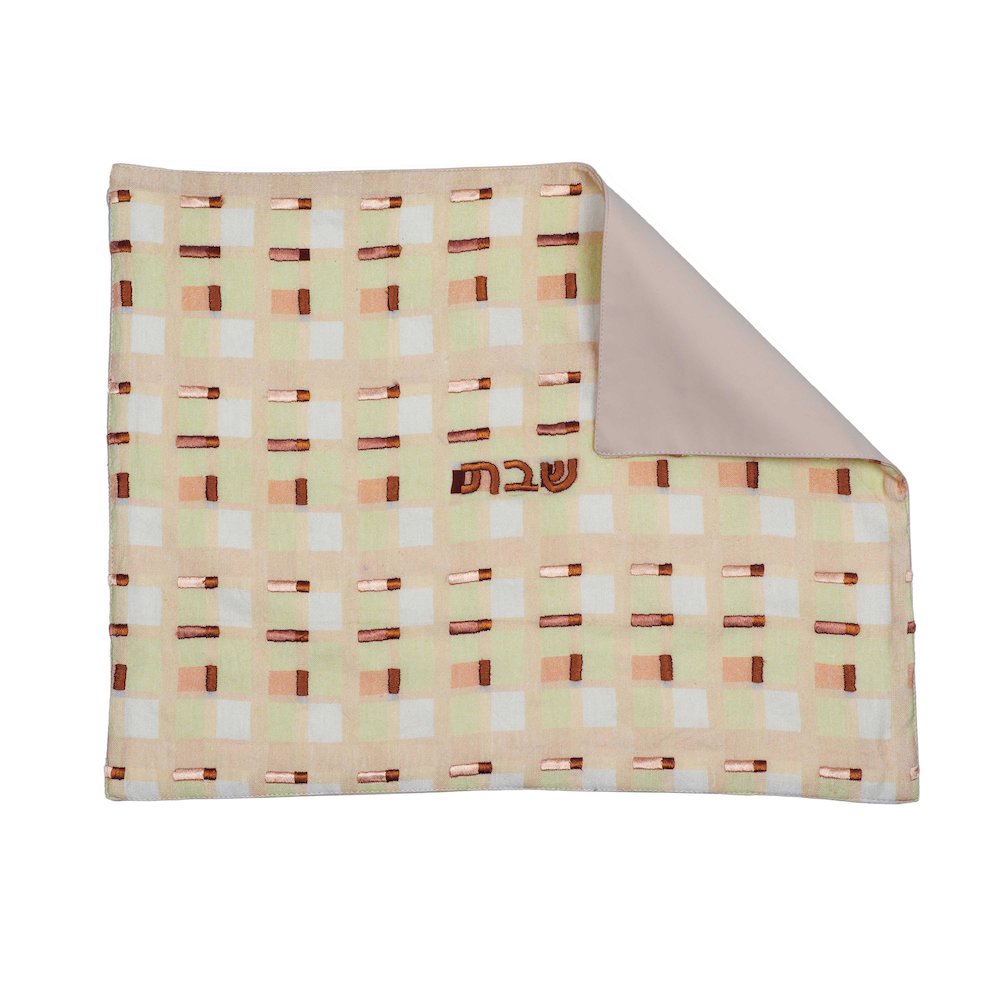 TOV Patterned Challah Cover. Picture 2