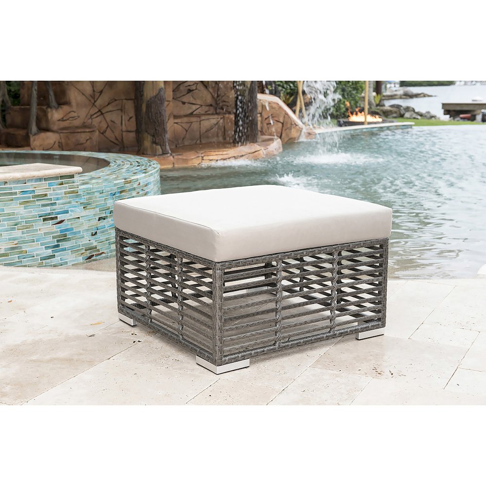 Panama Jack Graphite Square Ottoman with Cushion. Picture 3