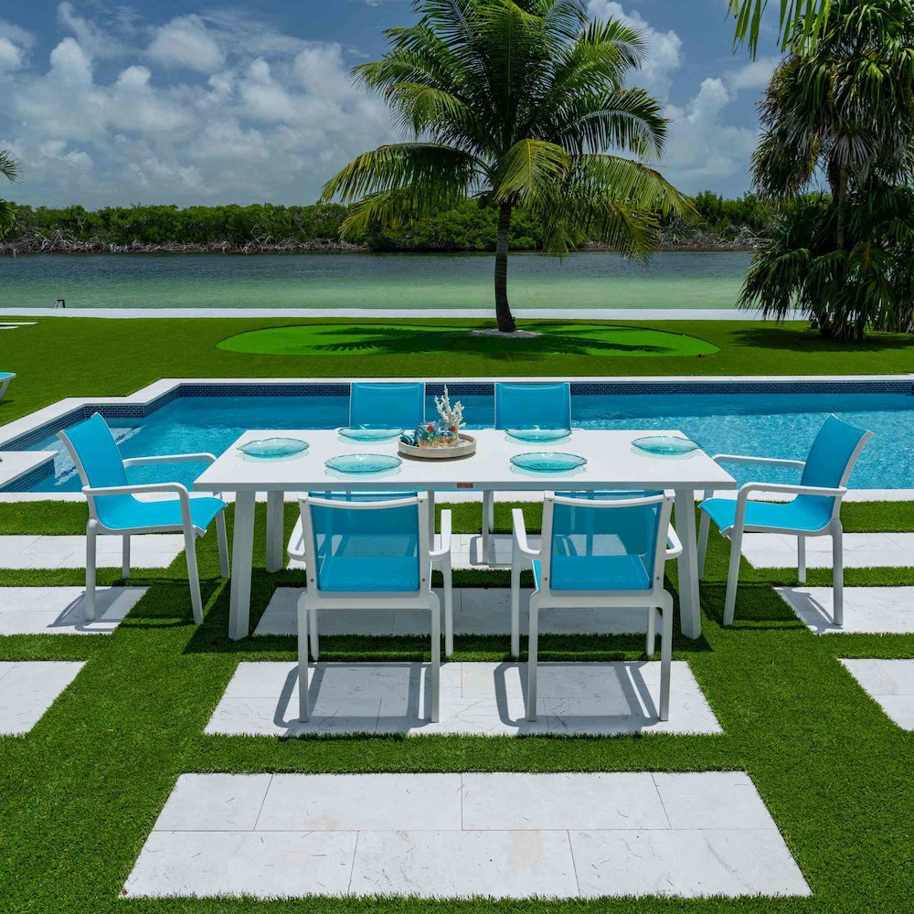 Panama Jack Abaco 7-Piece Dining Set. Picture 2