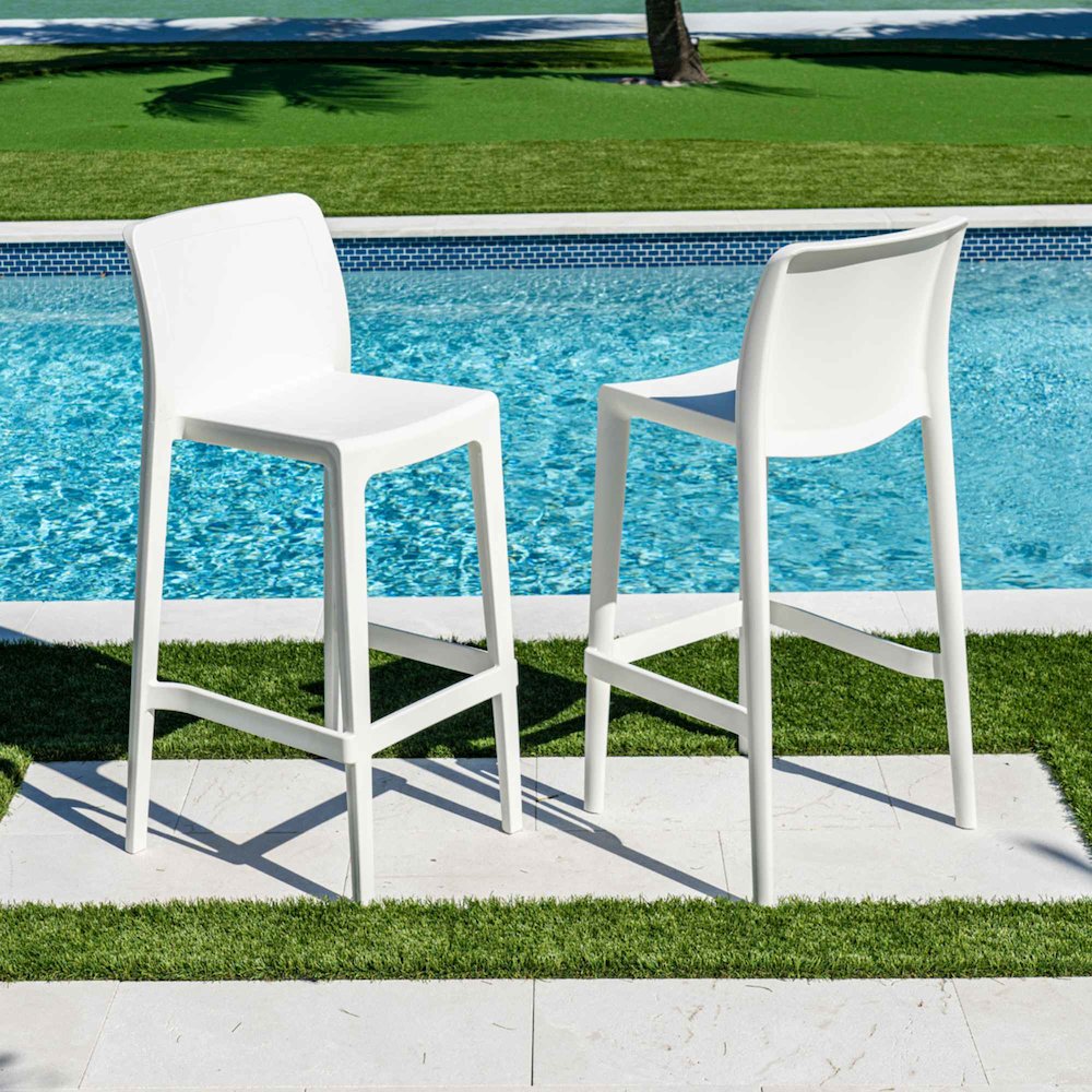 Luna Set of 2 Barstools - White. Picture 3