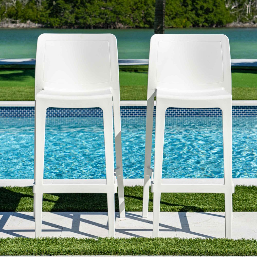 Luna Set of 2 Barstools - White. Picture 5