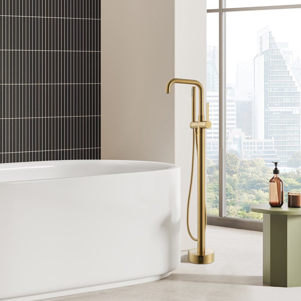 Single Lever Handle Freestanding Floor Mounted Tub Filler. Picture 5