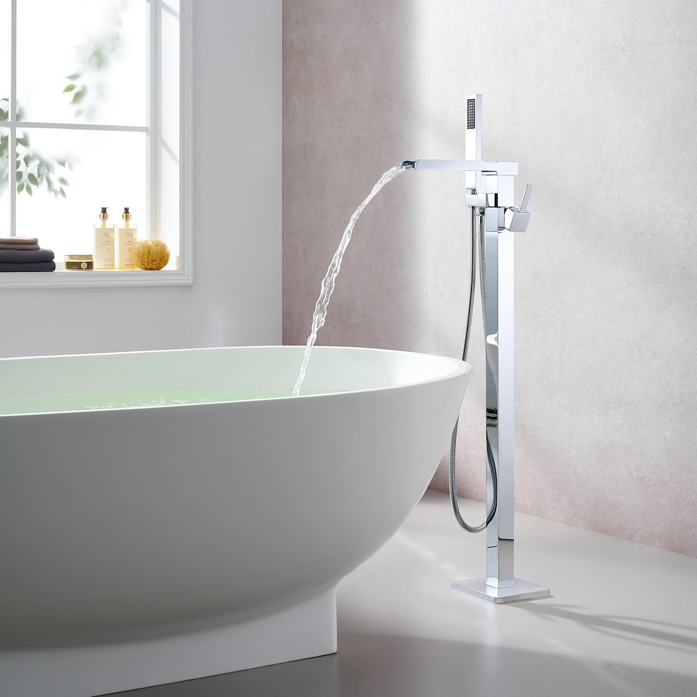 Single Lever Handle Freestanding Floor Mounted Tub Filler. Picture 3