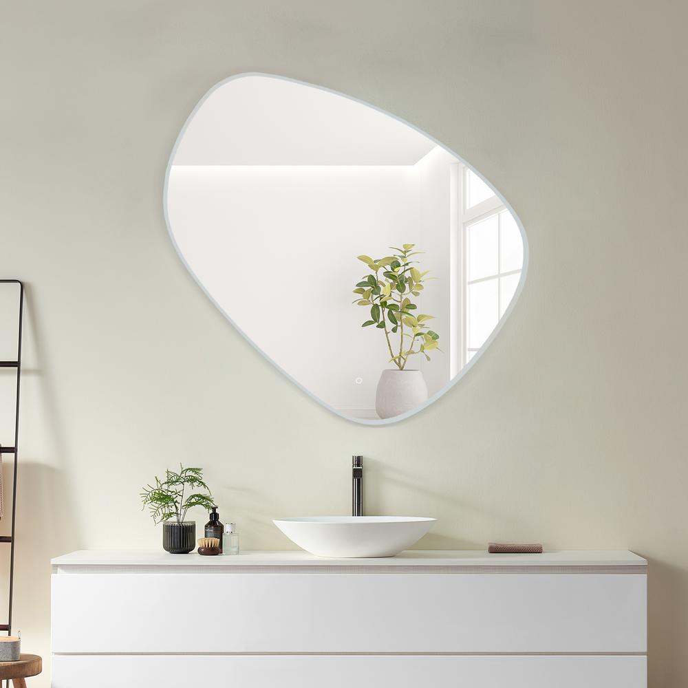 Rasso Novelty 47" Frameless Modern Bathroom/Vanity LED Lighted Wall Mirror. Picture 9