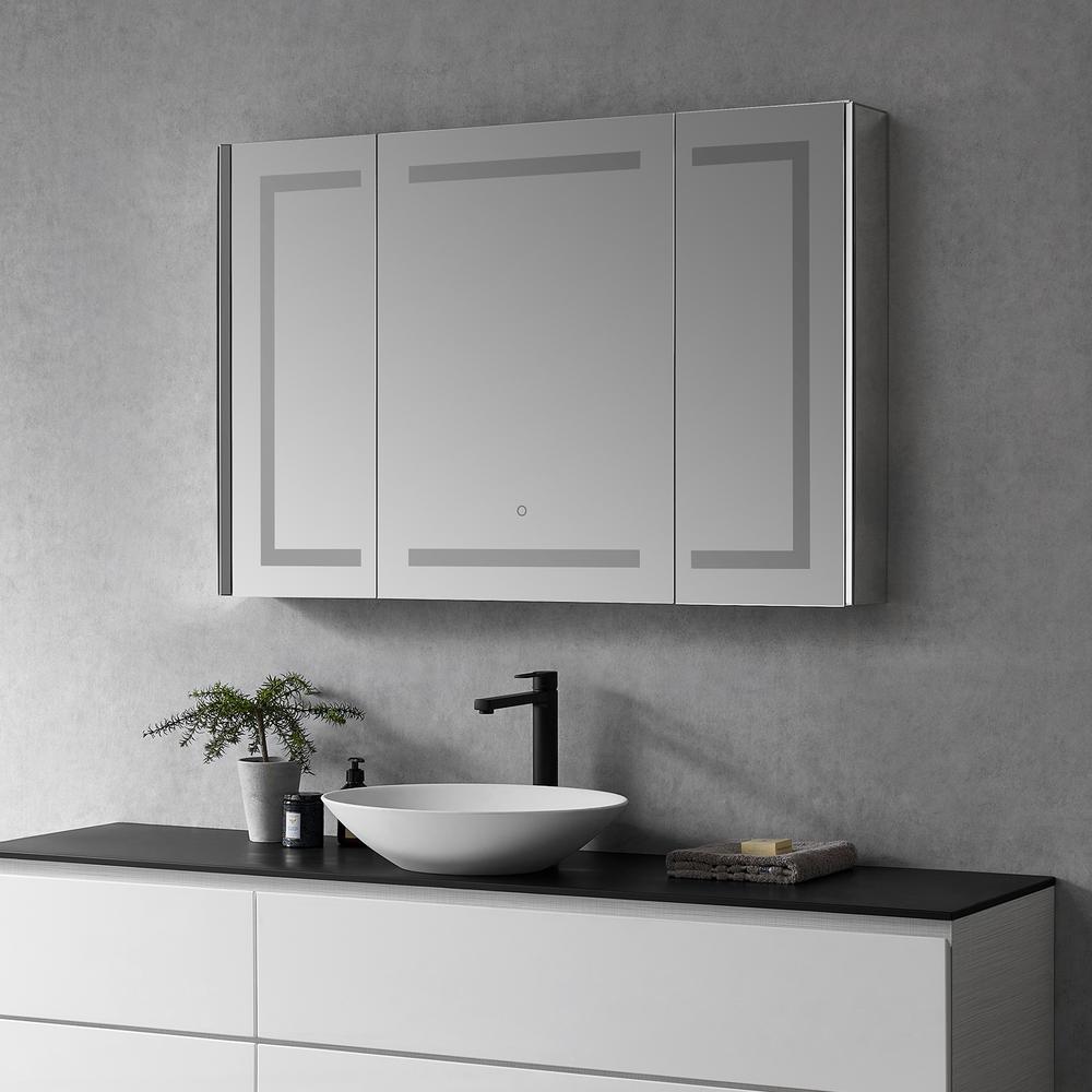 Frameless Surface-Mount/Recessed LED Lighted Bathroom Medicine Cabinet. Picture 9