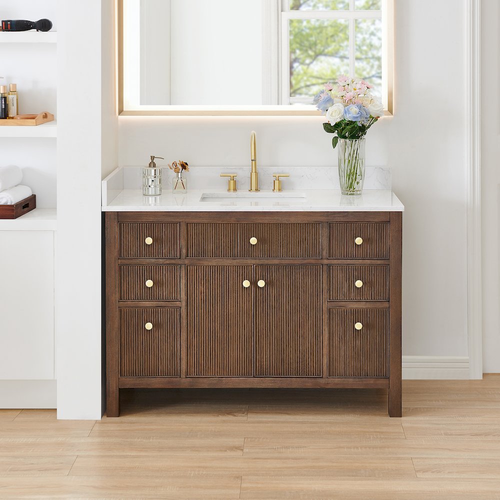 Single Bathroom Vanity in Brown Oak Grain White Engineered Stone Countertop. Picture 2