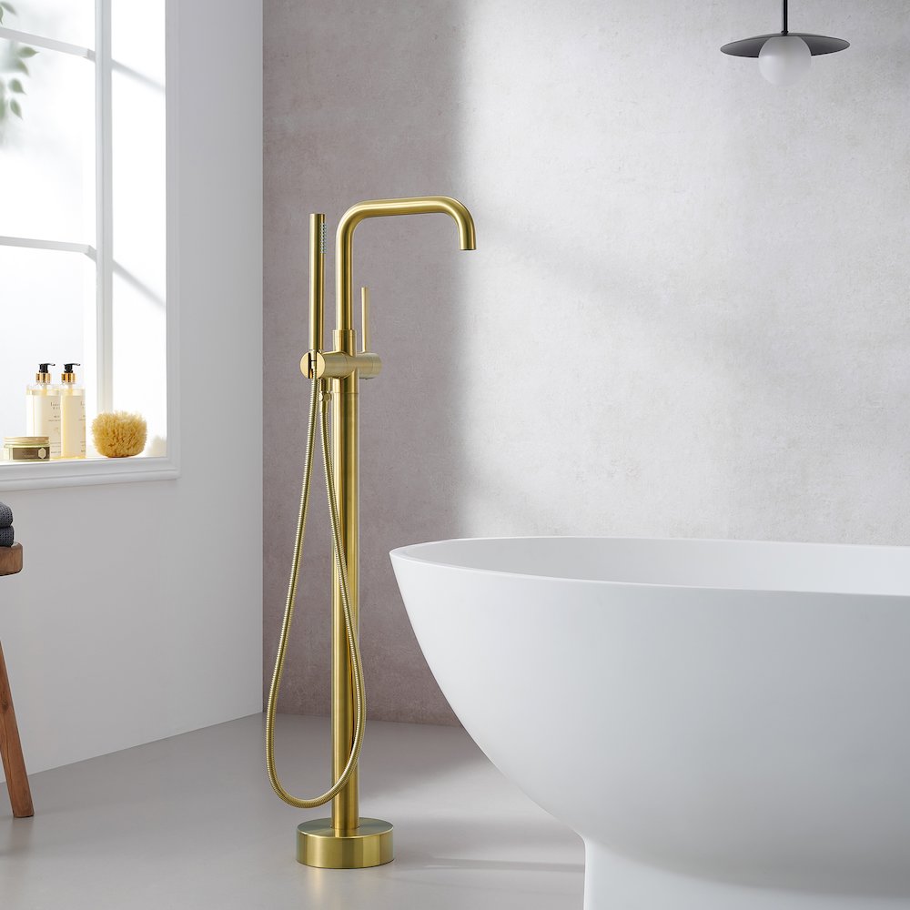 Single Lever Handle Freestanding Floor Mounted Tub Filler. Picture 2
