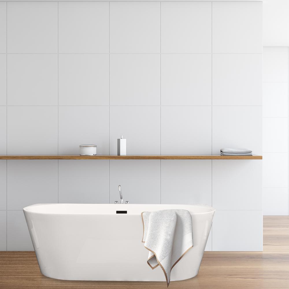 Satchi 67" x 32" Flatbottom Freestanding Acrylic Soaking Bathtub in Glossy White. Picture 7