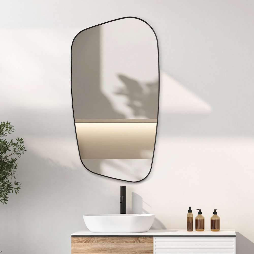 26"x48" Novelty Aluminum Framed in Matte Black Modern Bathroom Wall Mirror. Picture 4