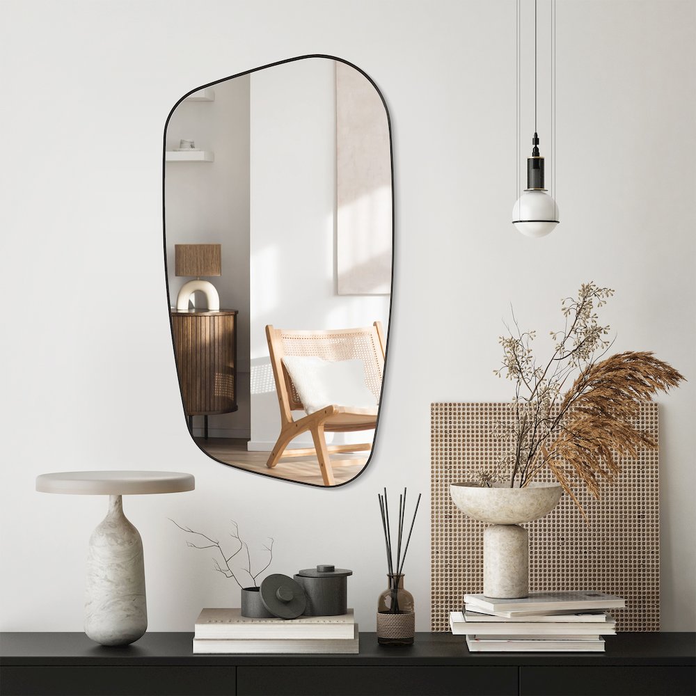 26"x48" Novelty Aluminum Framed in Matte Black Modern Bathroom Wall Mirror. Picture 6
