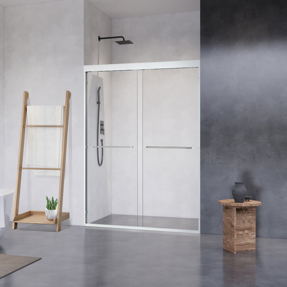Framed Shower Door in Polished Chrome with Clear Glass. Picture 4