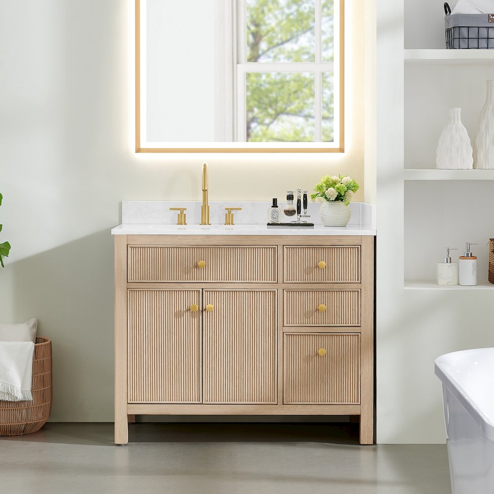 Cerrito 42" Single Bathroom Vanity in Natural Oak. Picture 2