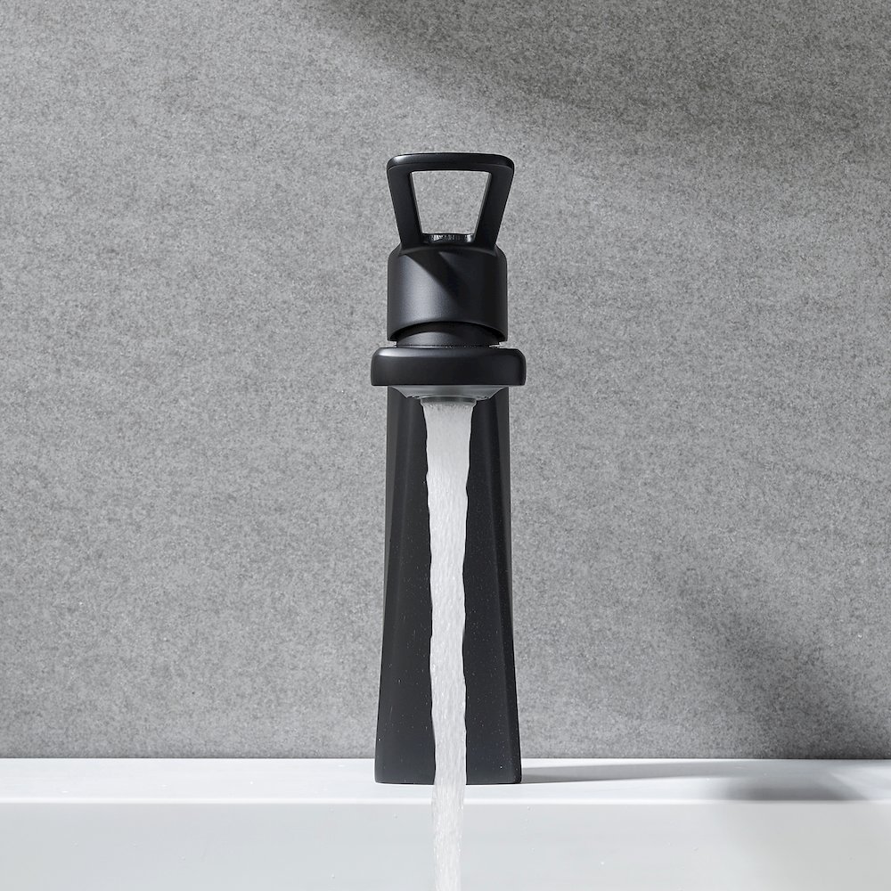 Single Hole Single-Handle Bathroom Faucet in Matte Black. Picture 5
