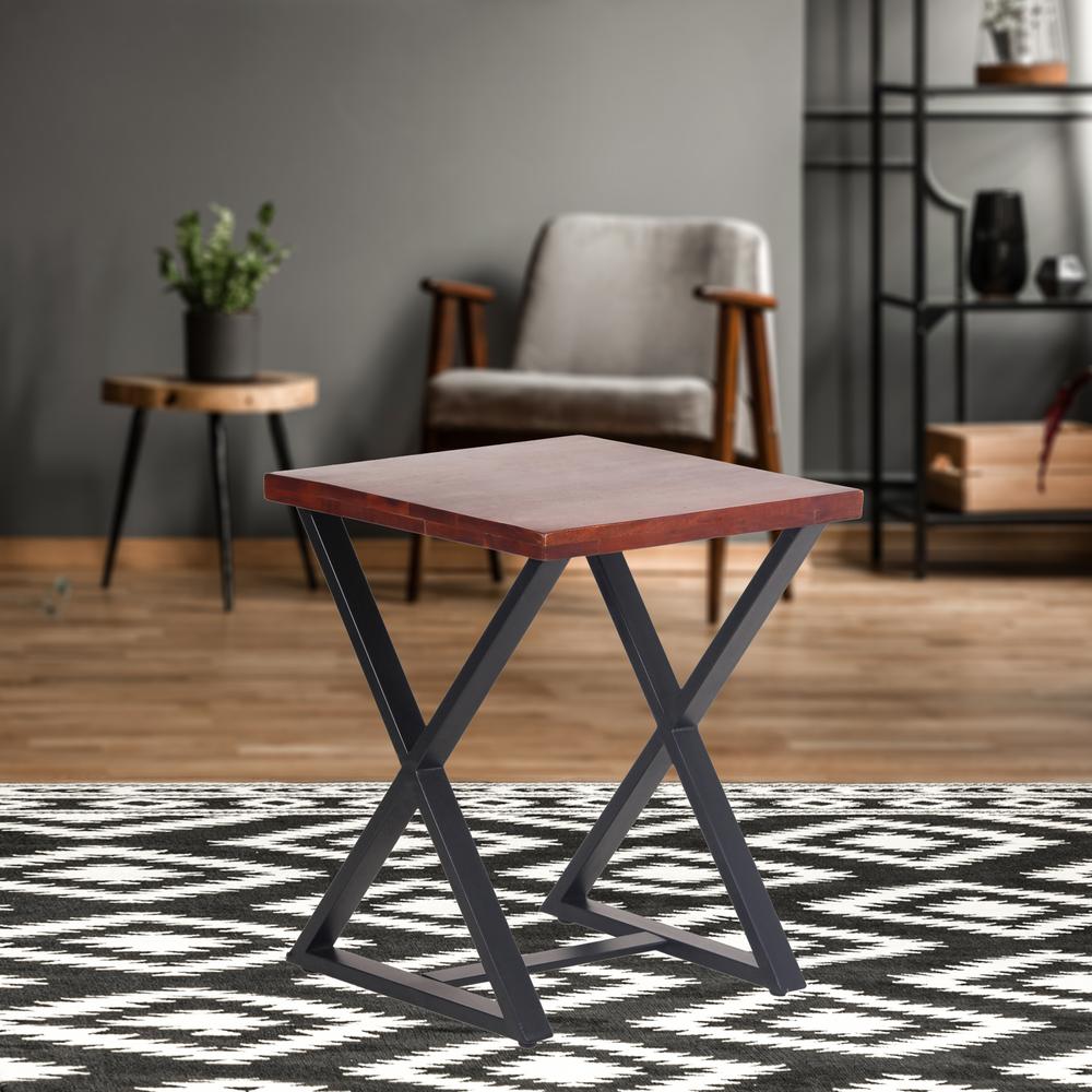 AmeriHome Acacia Cross Leg Side Table. Picture 3