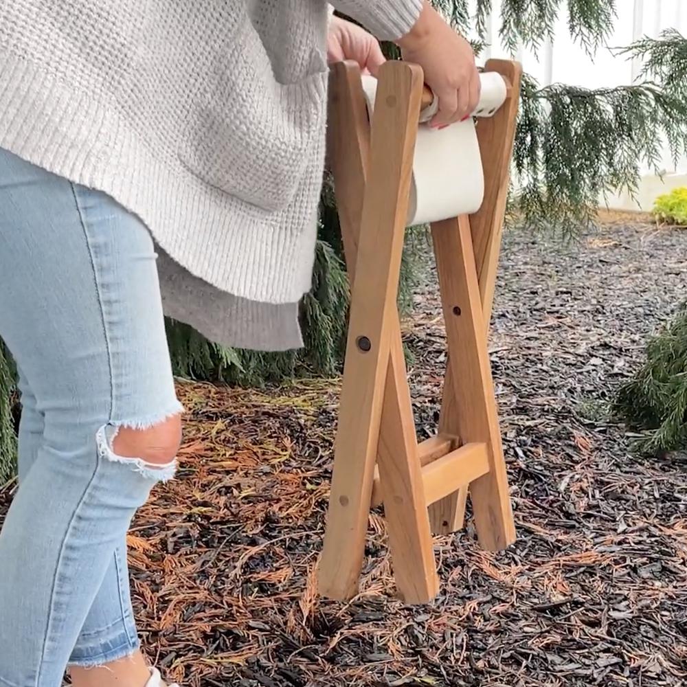 Acacia and Canvas Folding Stool. Picture 4