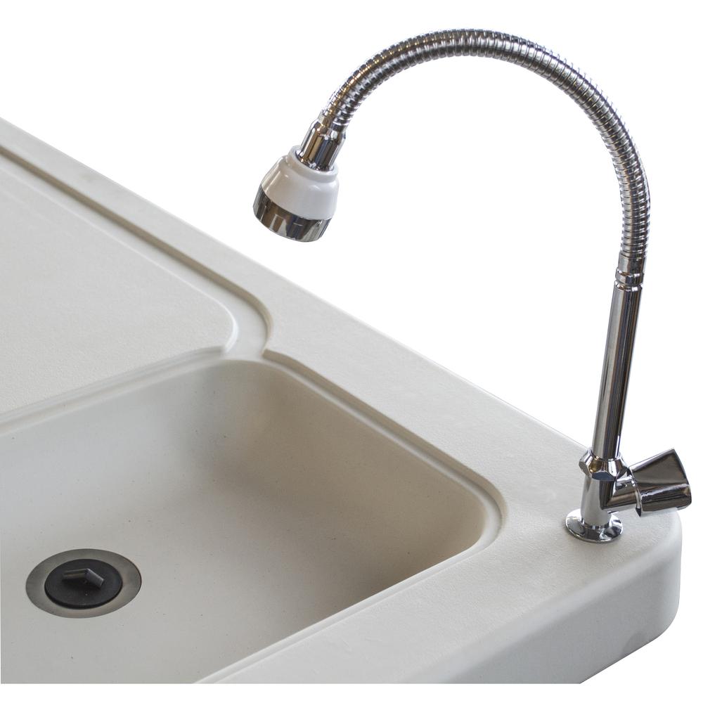 Folding Fish Table With Faucet. Picture 2