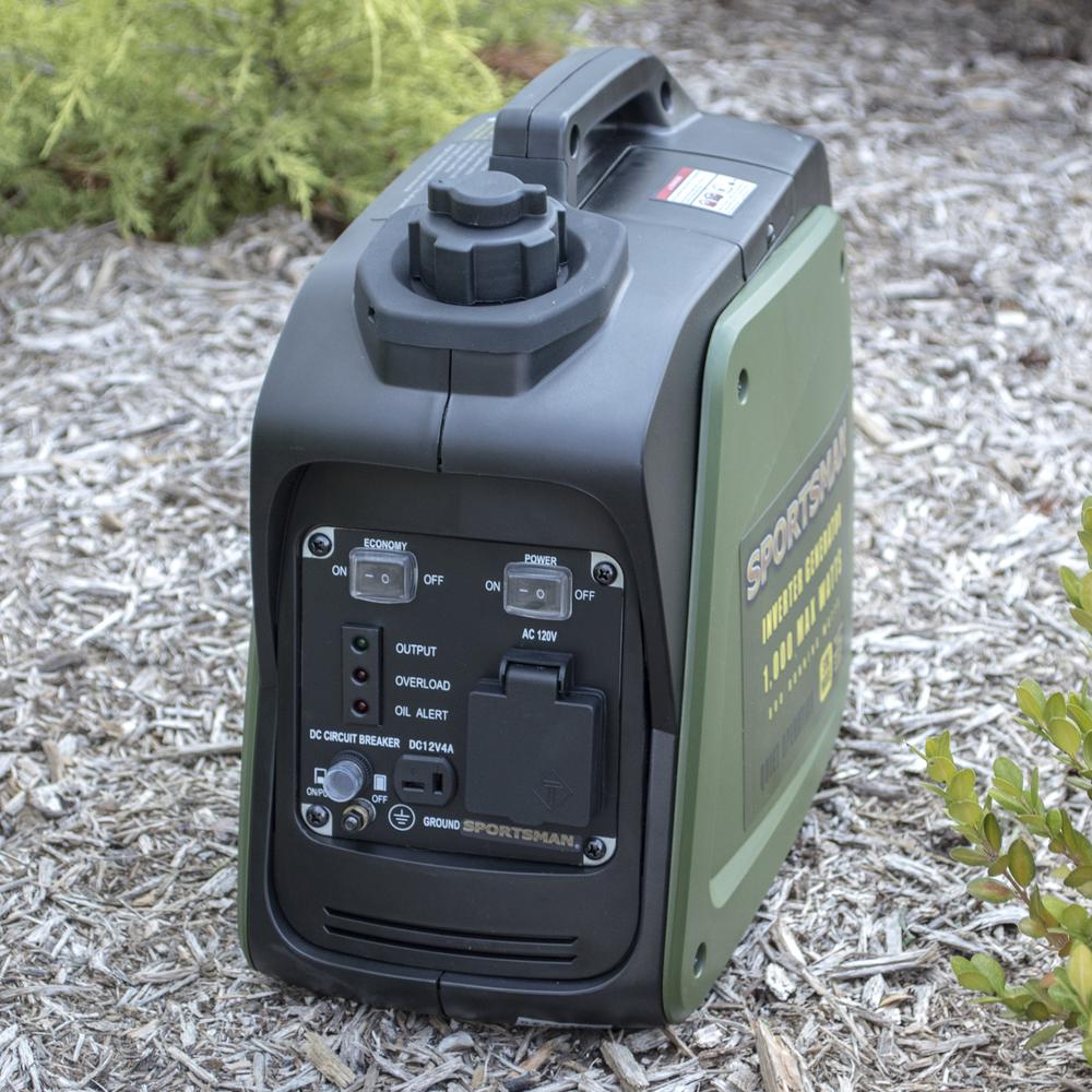 1000 Surge Watts Gasoline Portable Inverter Generator. Picture 3