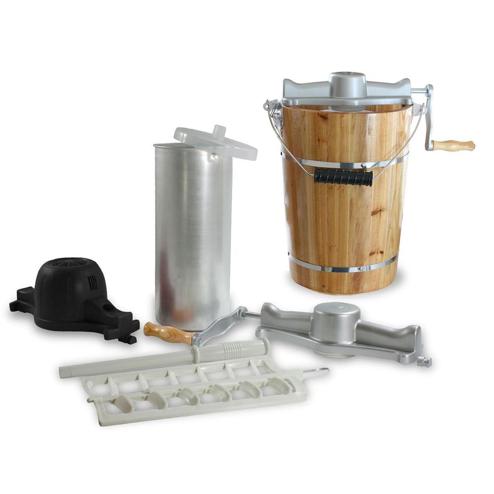 6 Quart Old Fashioned Ice Cream Maker. Picture 3