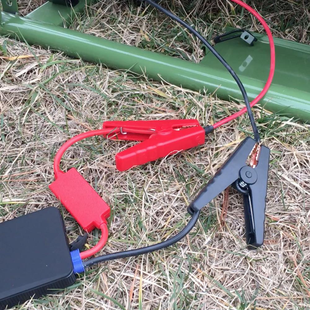 Portable Jump Start Battery Power Pack. Picture 7