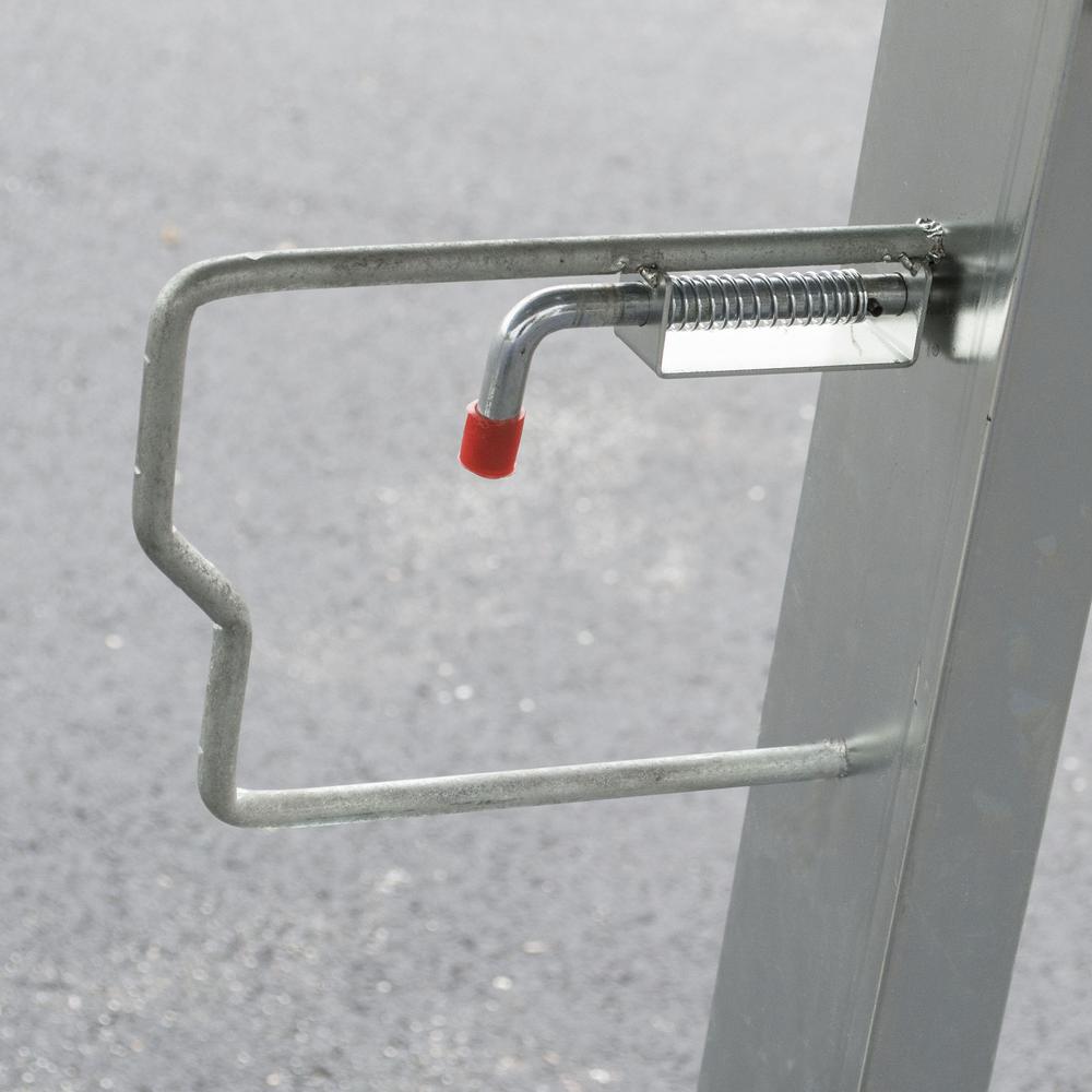 Stainless Steel Adjustable Height Work Table With Rolling Locking Casters. Picture 7