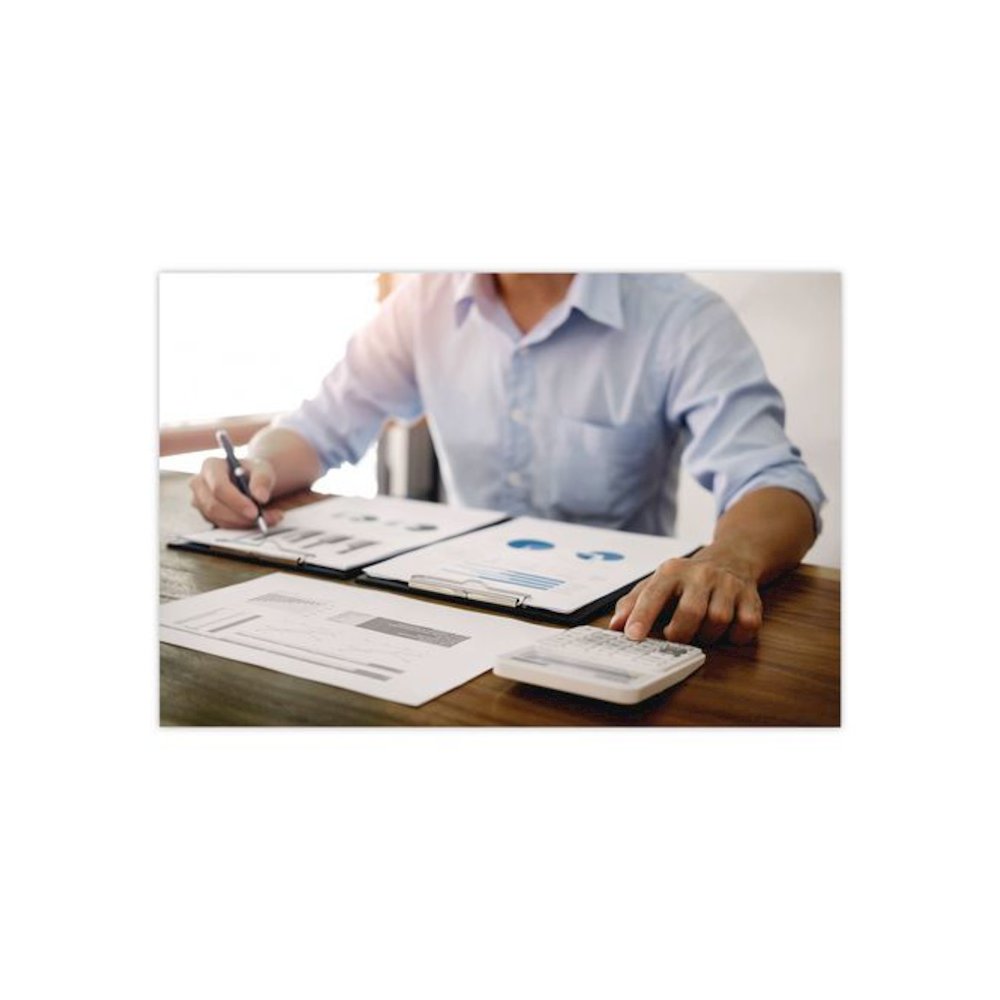 Ledger Size Copy Paper, 92 Bright, 20 lb Bond Weight, 11 x 17, White, 500 Sheets/Ream, 5 Reams/Carton. Picture 6