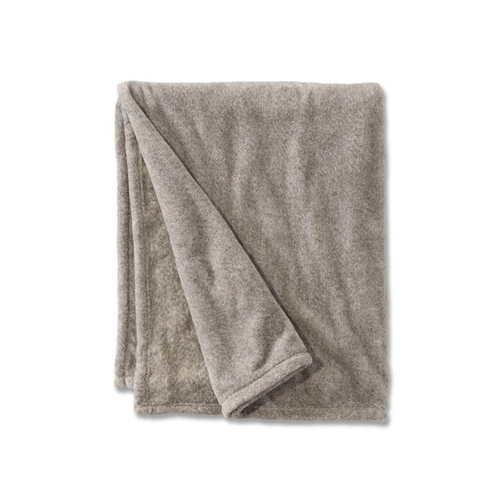 Wicked Plush Throw, 60 x 80, Charcoal Gray Heather. Picture 1