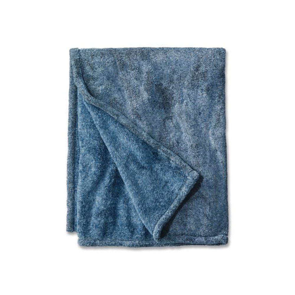 Wicked Plush Throw, 60 x 80, Bayside Blue Heather. Picture 1