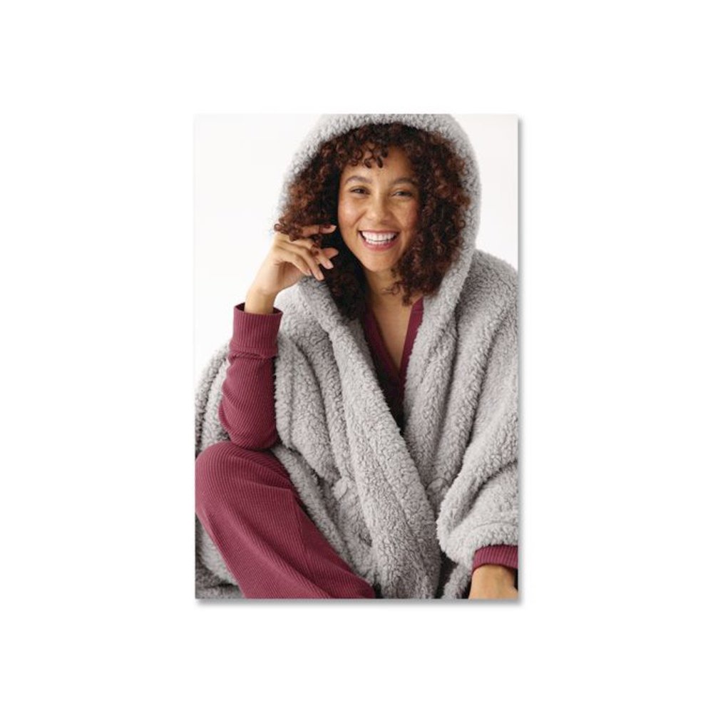 Cozy Sherpa Wearable Throw, 58 x 60, Gray. Picture 5