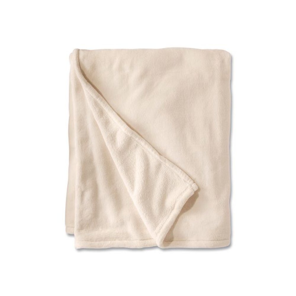 Wicked Plush Throw, 50 x 60, Antique White. Picture 1